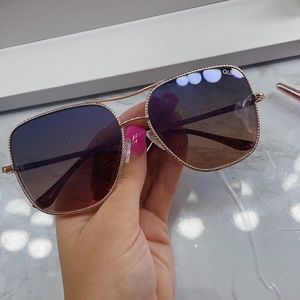 Quay Australia stop and stare twist sunglasses